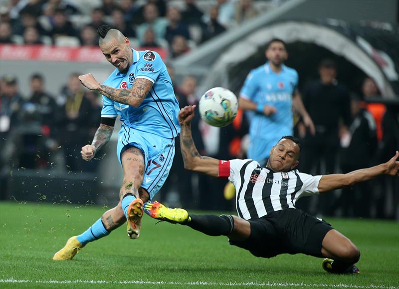 besiktas-sahasinda-trabzonsporla-berabere-kaldi.jpg
