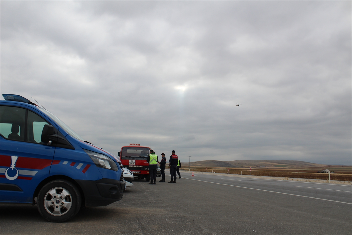 konyada-helikopter-destekli-trafik-denetimi-yapildi-001.jpg