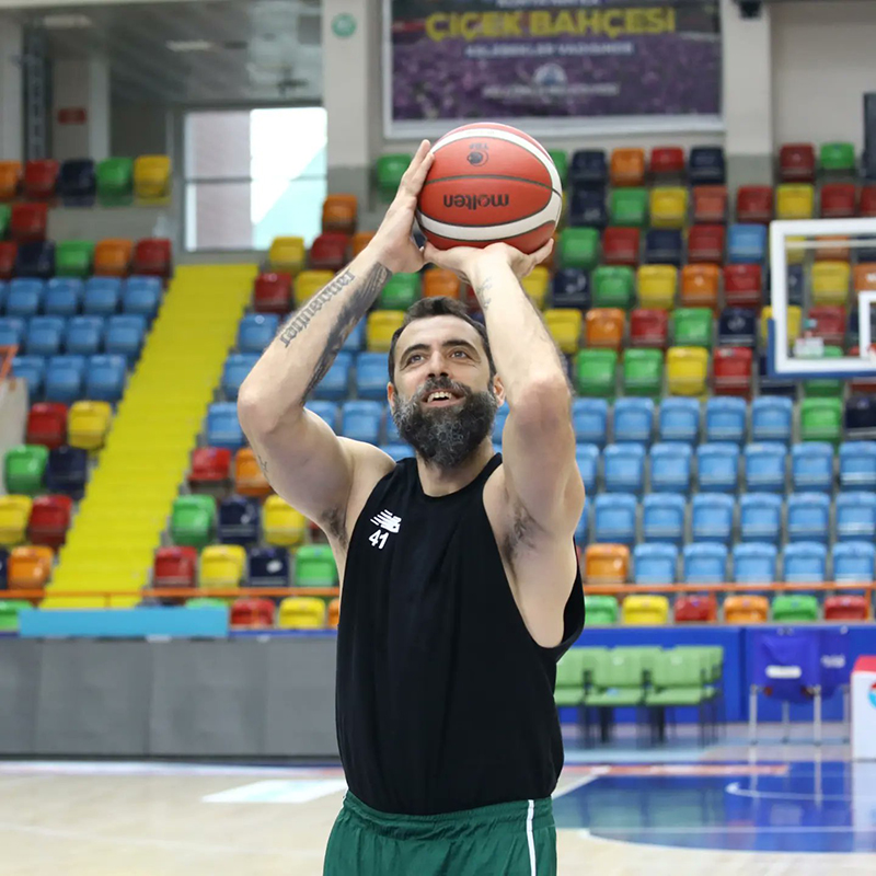 konyaspor-basket-gaziantep-startini-verdi-006.jpg