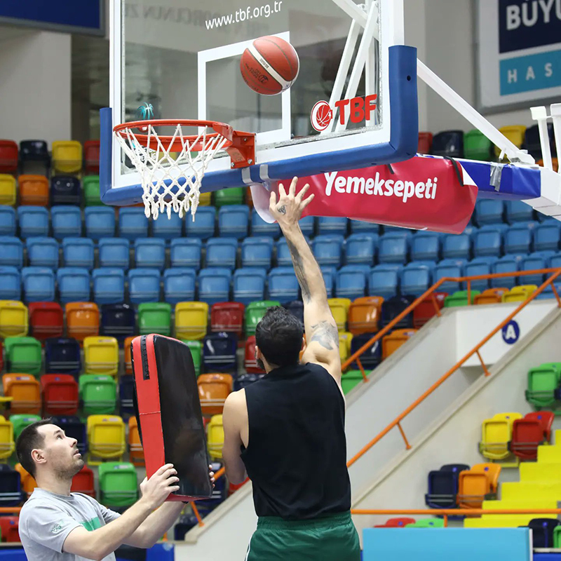 konyaspor-basket-gaziantep-startini-verdi.jpg