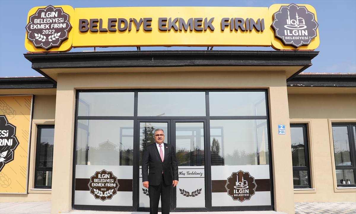 konyada-bir-belediye-ekmek-uretimine-basladi-fiyati-merak-ediliyor-002.jpg