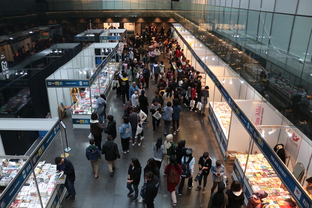 konya-kitap-gunleri-ziyaretcilerini-agirliyor.jpg