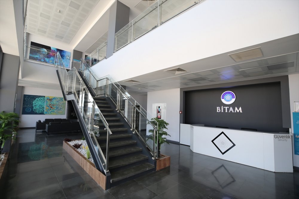 Konya'daki bir üniversitede tüp bebek ve kök hücre çalışması atağı başladı