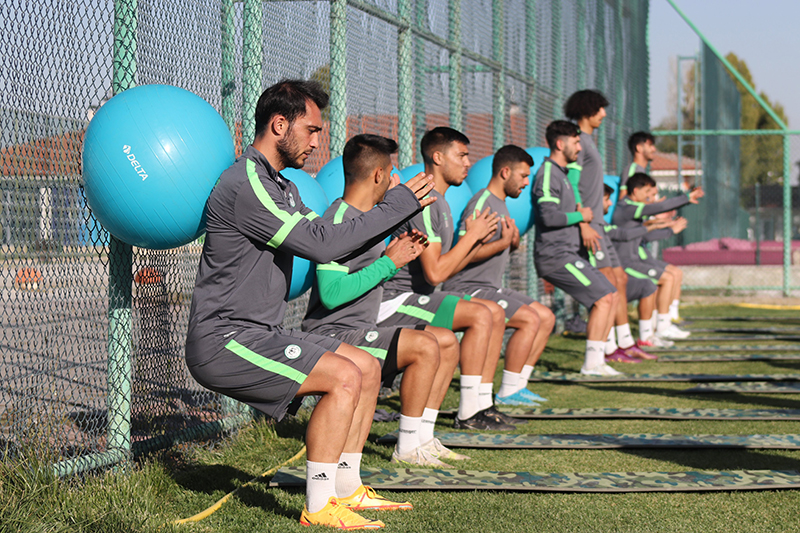 1922-konyasporda-orduspor-hazirliklari-basladi-001.jpg