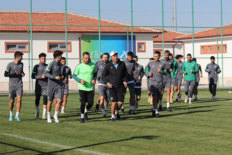 1922-konyasporda-orduspor-hazirliklari-basladi.jpg