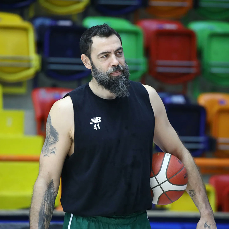 konyaspor-basketbolda-gozler-turk-telekomda-001.jpg