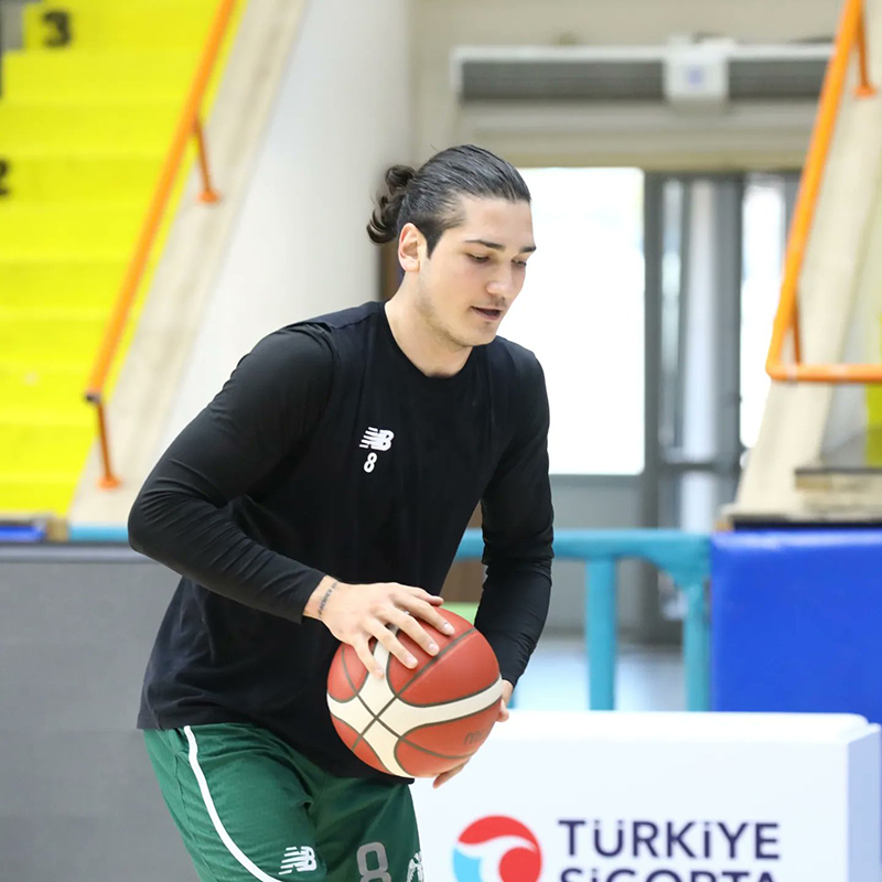 konyaspor-basketbolda-gozler-turk-telekomda-005.jpg