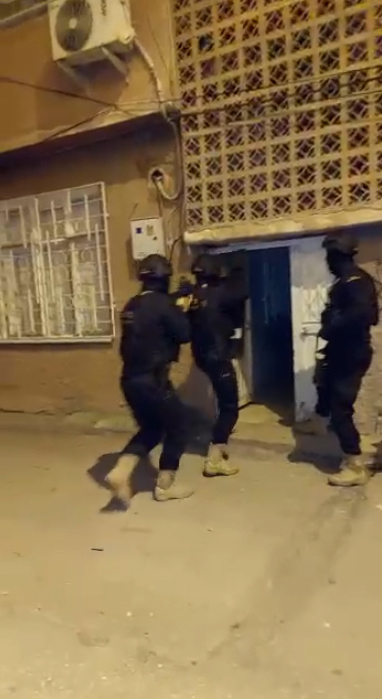 suc-orgutu-operasyonunda-25-adrese-zirhli-ekiplerle-baskin.jpg