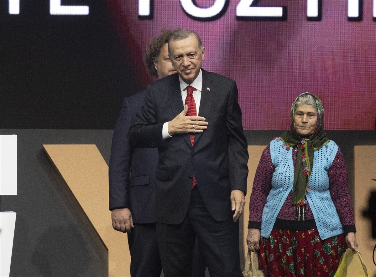 turkiye-yuzyili-cumhurbaskani-erdogan.jpg