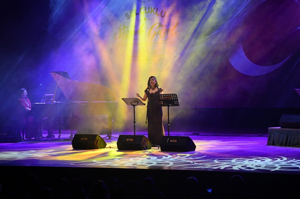 Selçuklu Belediyesi Cumhuriyet Bayramı’na özel konser düzenledi