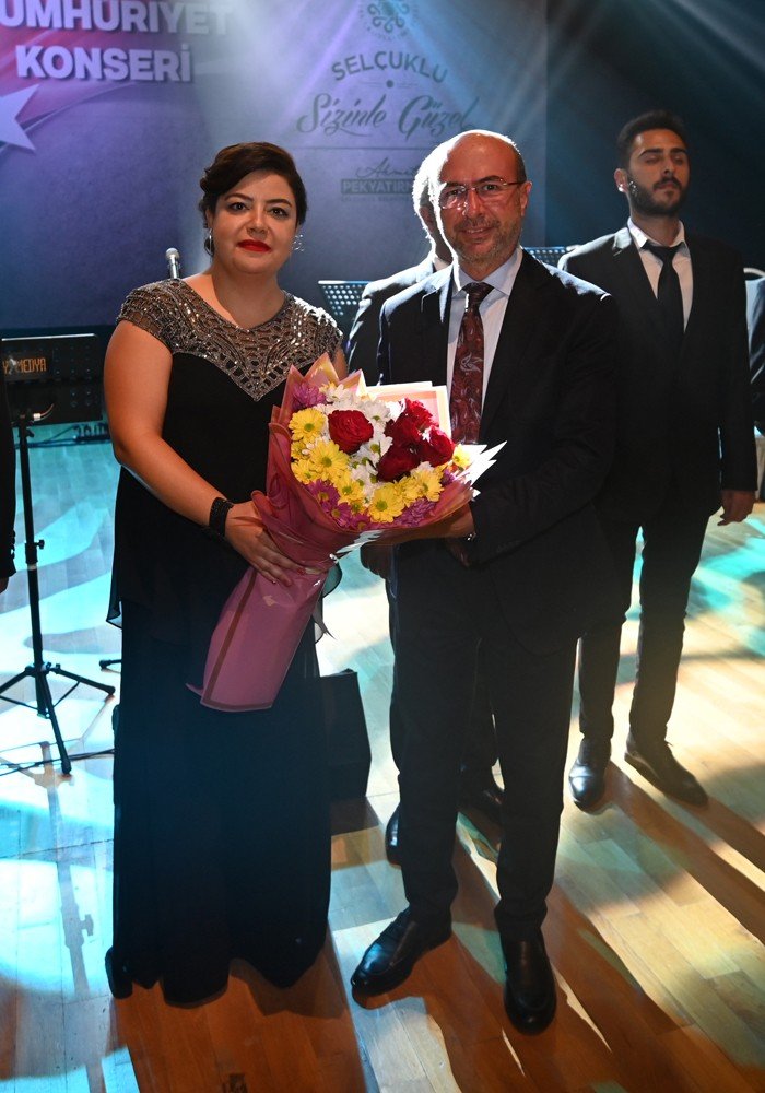 Selçuklu Belediyesi Cumhuriyet Bayramı’na özel konser düzenledi
