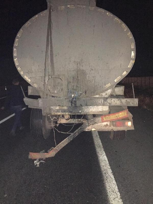 konyada-feci-kaza-tankere-carpan-aractaki-1-kisi-oldu-7-yarali-var.jpg