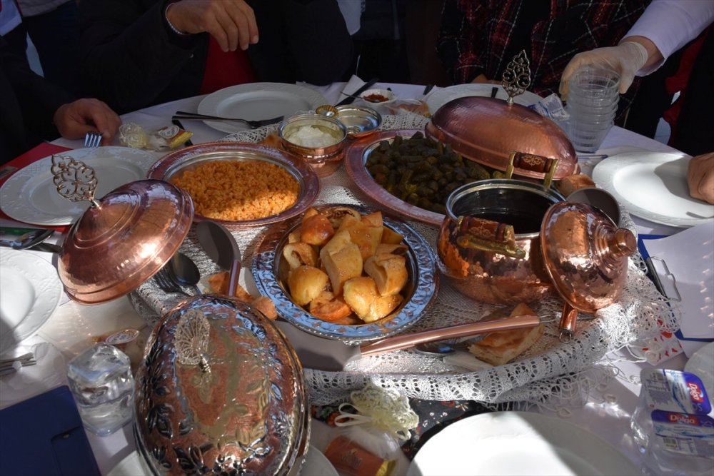 Konya'da babaananne, liseli ve esnaf yemekleri yarıştı