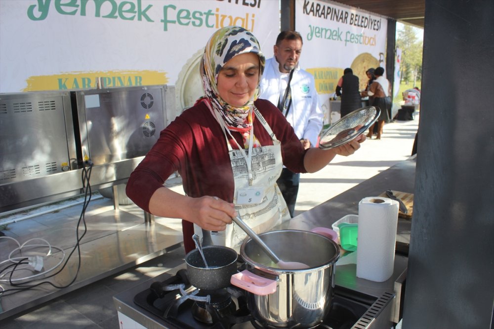 Konya'da babaananne, liseli ve esnaf yemekleri yarıştı