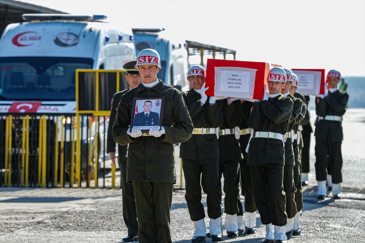 sehit-uzman-cavus-halil-yildizin-naasi-konyaya-gonderildi-002.jpg