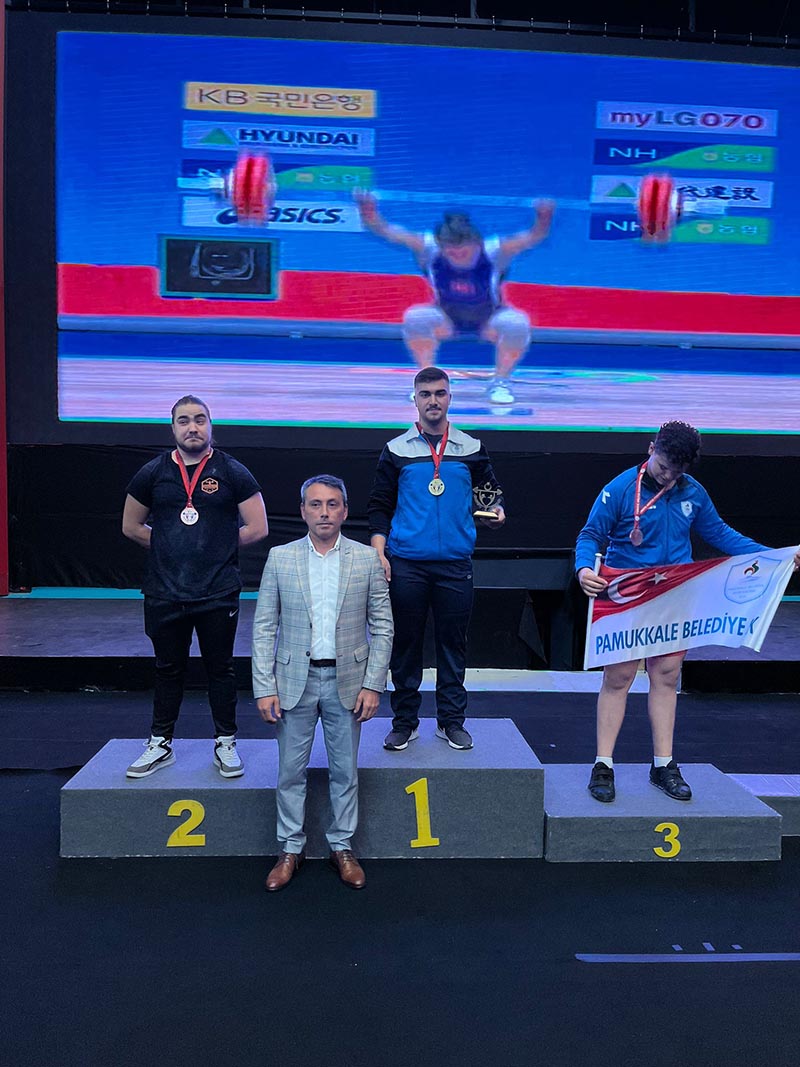 selcuklu-belediyespor-halter-sampiyonasina-damga-vurdu-001.jpg
