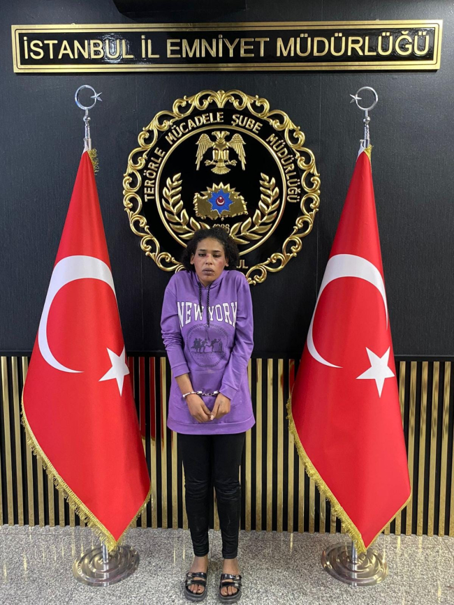 taksimdeki-saldiri-gerceklestiren-teroristin-kimligi-belli-oldu-httpshaberdairesi-comguncelson-dakika-taksimdeki-saldiriyi-gerceklestiren-kadin-terorist-boyle-yakalandi-83938h.jpeg