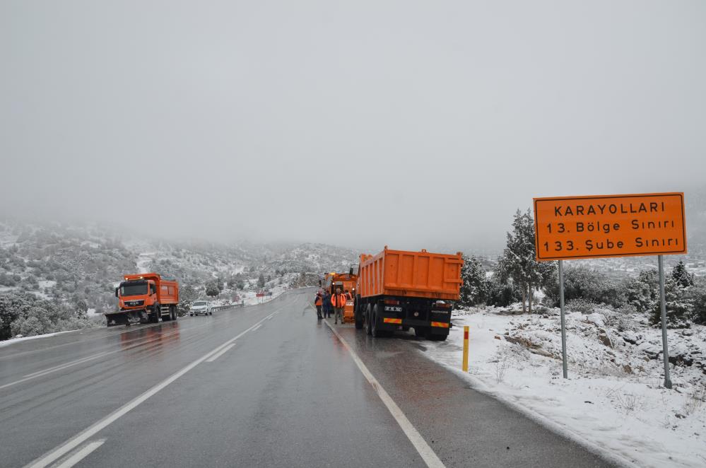 konya-alacabel-kar-yagisi-2022-2023-001.jpg