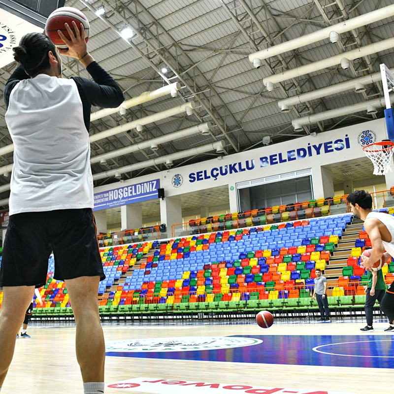 konya-basketbolbol-teknik-ve-taktik-agirlikli-calisiyor-001.jpg