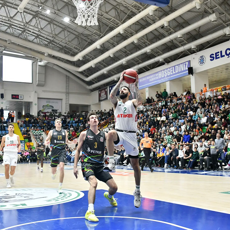 konyaspor-basketboldan-muthis-geri-donus.jpg