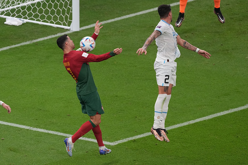 portekiz-uruguayi-2-golle-gecti-001.jpg