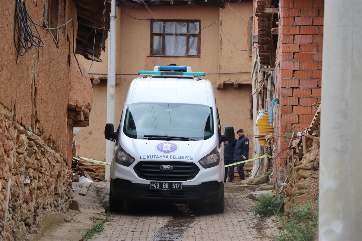 sokak-ortasinda-parcalanmis-kadin-cesedi-bulundu-001.jpg