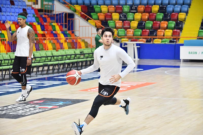 konyaspor-basketbolda-galibiyet-plani-hazir-istanbul-seferi-yarin-001.jpg