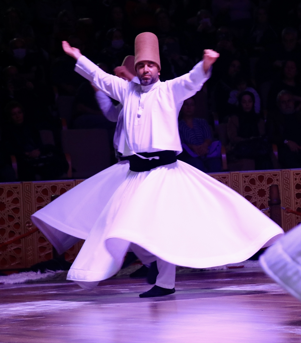 2022/12/09/mevlana-celaleddin-i-rumi-konyada-torenlerle-aniliyor-006.jpg