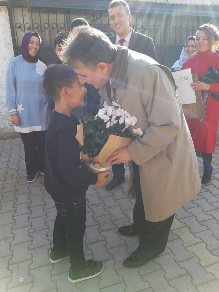 konya-meram-kaymakami-kayhan-sinif-ogretmeniyle-veli-ziyaretine-gitti.jpeg