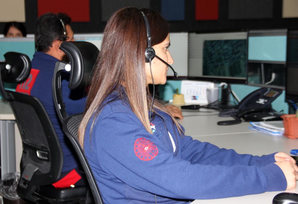 calisanlari-canindan-bezdirdi-bir-kadin-2-ayda-22-bin-kez-acil-cagri-merkezini-aradi.jpg