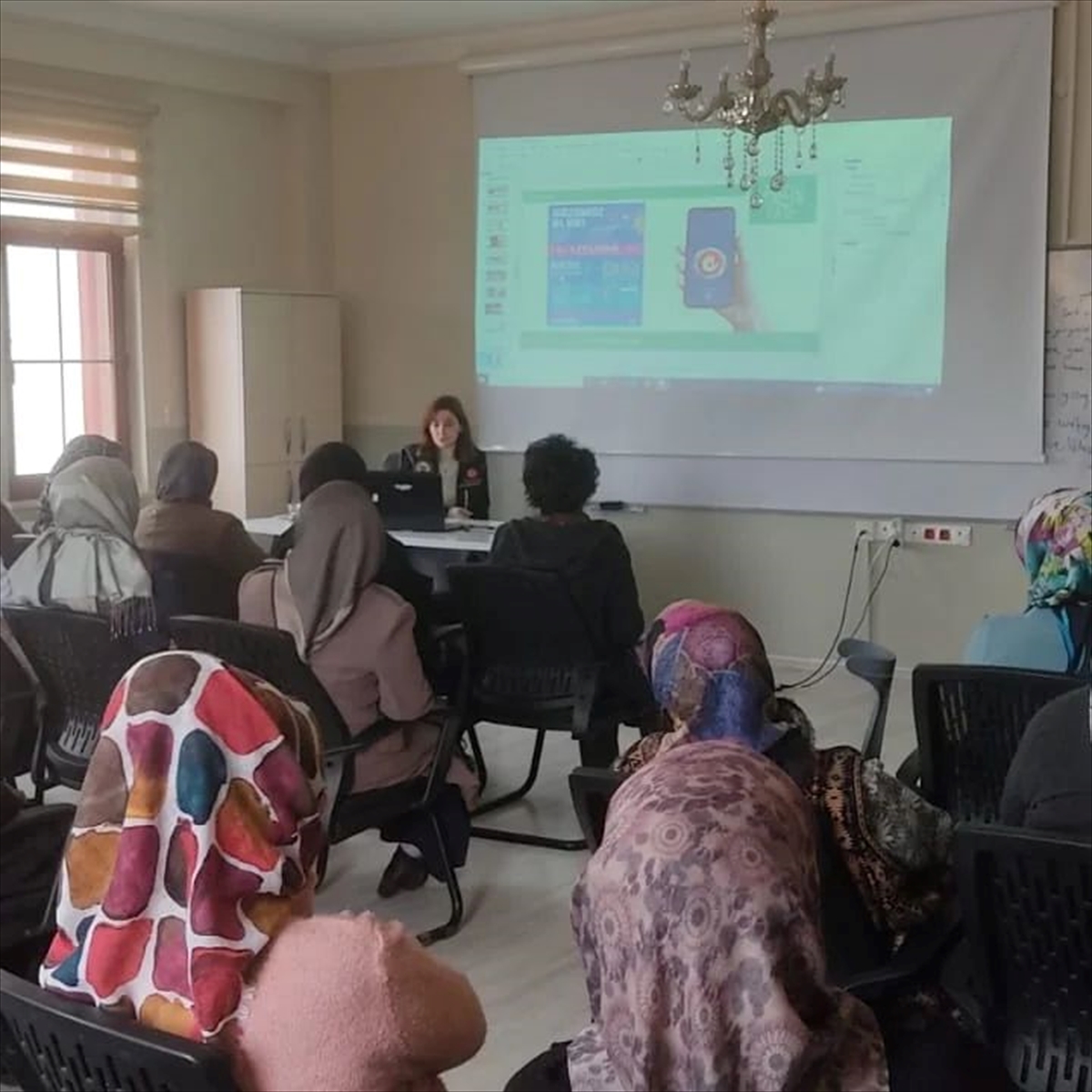 konya-seydisehirde-annelere-bagimlilikla-mucadele-semineri-verildi.jpg