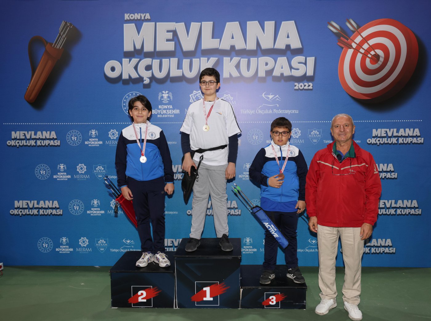 mevlana-okculuk-turnuvasinda-meram-belediyespor-ruzgari-esti-001.jpg