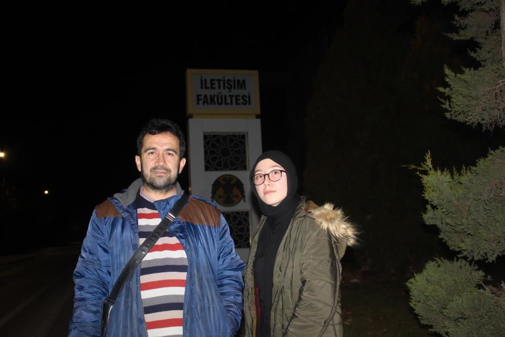 konyada-baba-ile-kizi-ayni-universite-ve-ayni-sirada-egitim-goruyor-003.jpg