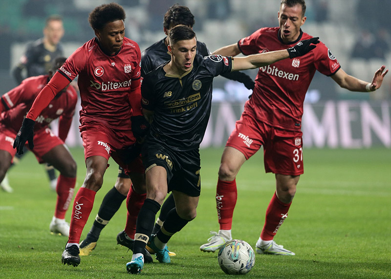 konyaspor-sivasspor-i-canli-anlatim-001.jpg