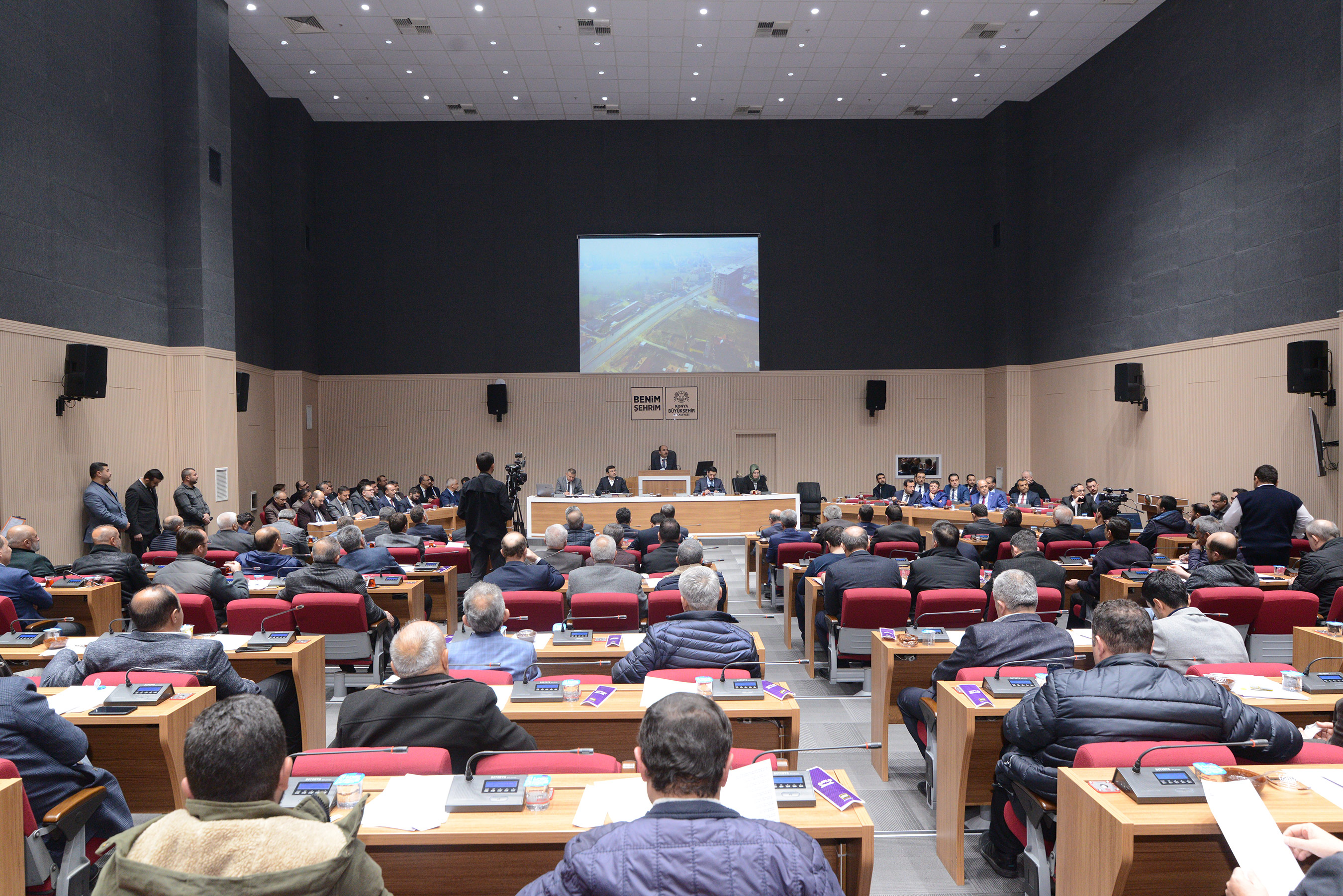 konya-buyuksehir-2023-yilinin-ilk-meclis-toplantisini-gerceklestirdi.jpg