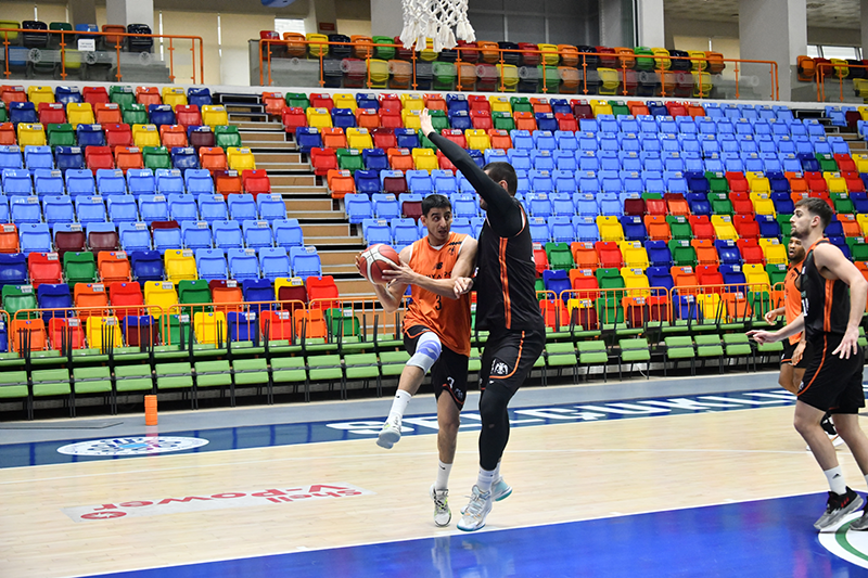 konyaspor-basketbolda-gozler-karsiya-macinda-002.png