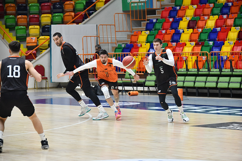 konyaspor-basketbolda-gozler-karsiya-macinda-003.png