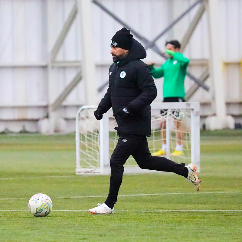 konyaspor-besiktasa-galibiyet-parolasiyla-hazirlaniyor-001.png