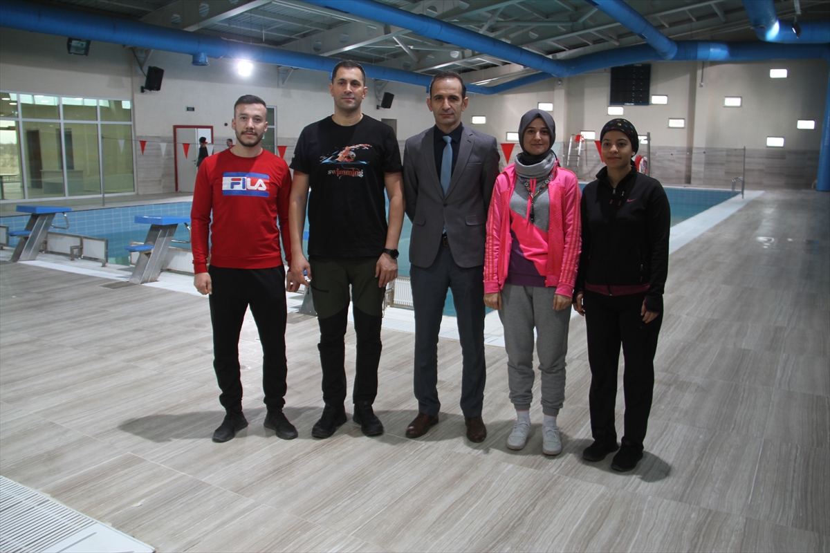 konyada-tamamlanan-yari-olimpik-yuzme-havuzunda-egitimler-basladi-001.jpg