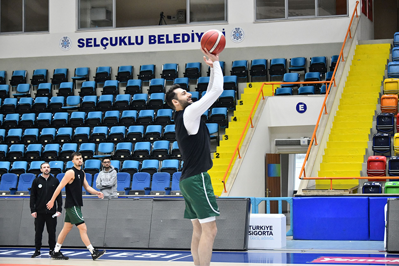 konyaspor-basketbol-karsiyakayi-gozune-kestirdi-005.png
