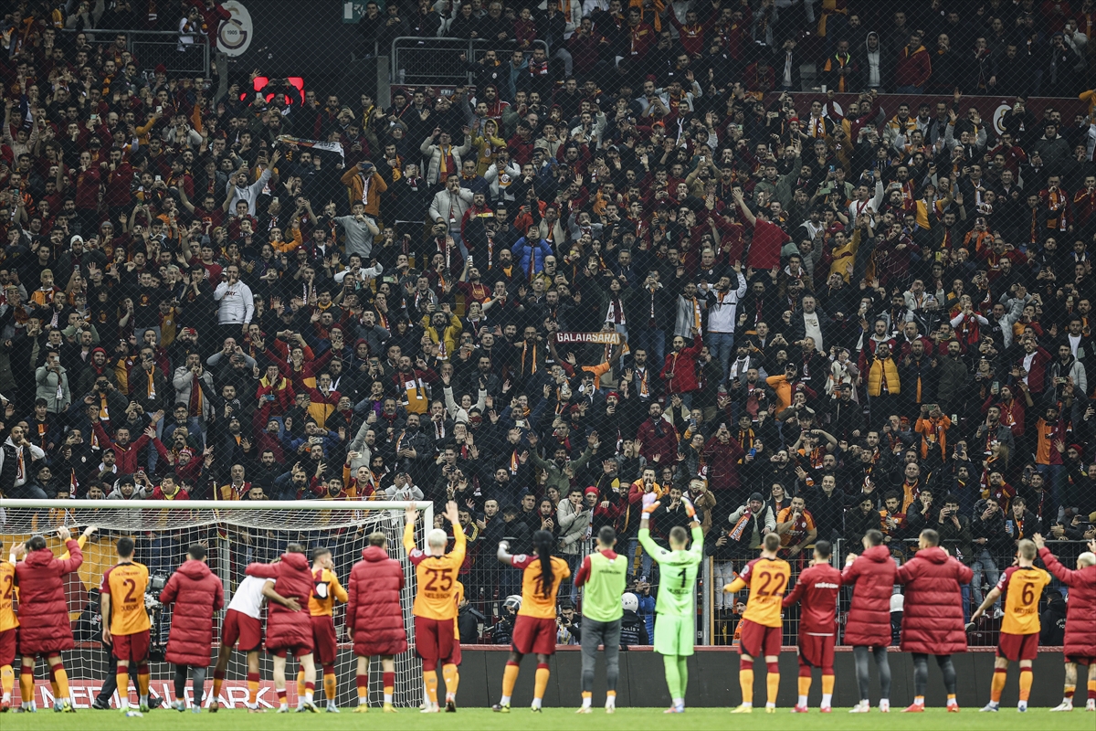 lider-galatasaray-8de-8-yapti.jpg