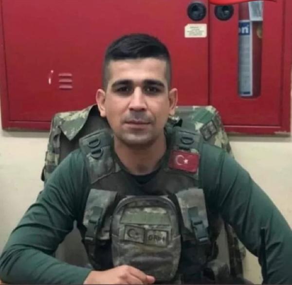 sehit-uzman-cavus-selcuk-kurtun-ailesine-sehadet-haberi-verildi.jpg