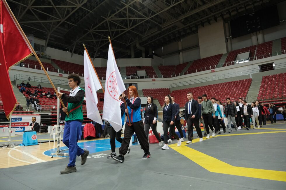 karatay-belediyespor-taekwondo-sporcularindan-onemli-basari.jpg