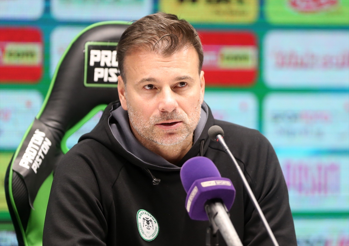 konyaspor-teknik-direktoru-stanojevic-toy-bir-antrenor-degilim.jpg