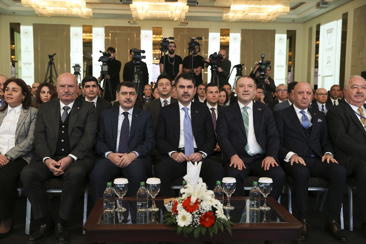 bakan-kurum-susuzluk-tehlikesi-kapiya-dayandi-003.jpg
