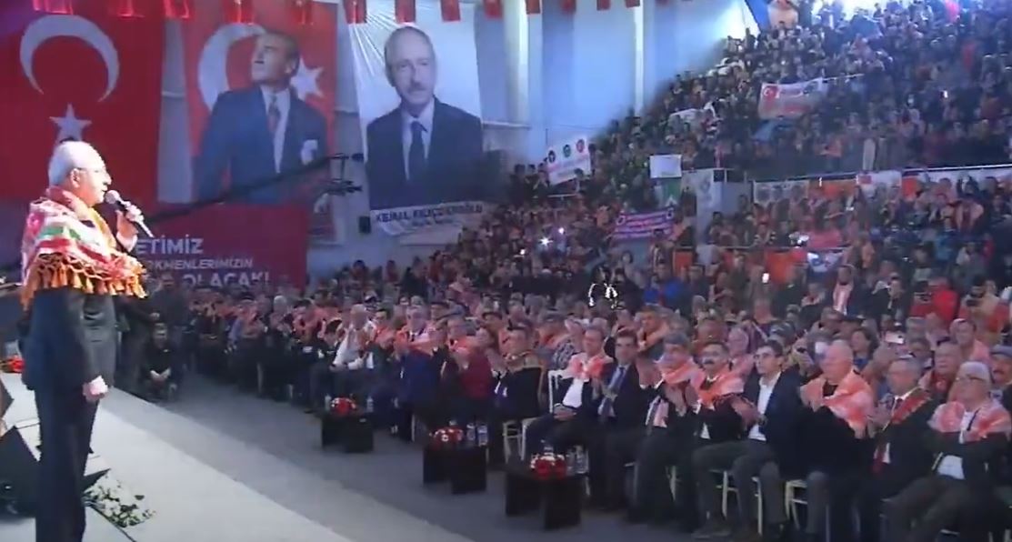 chp-lideri-kilicdaroglu-konyada-il-yapma-sozu-verdi.jpg