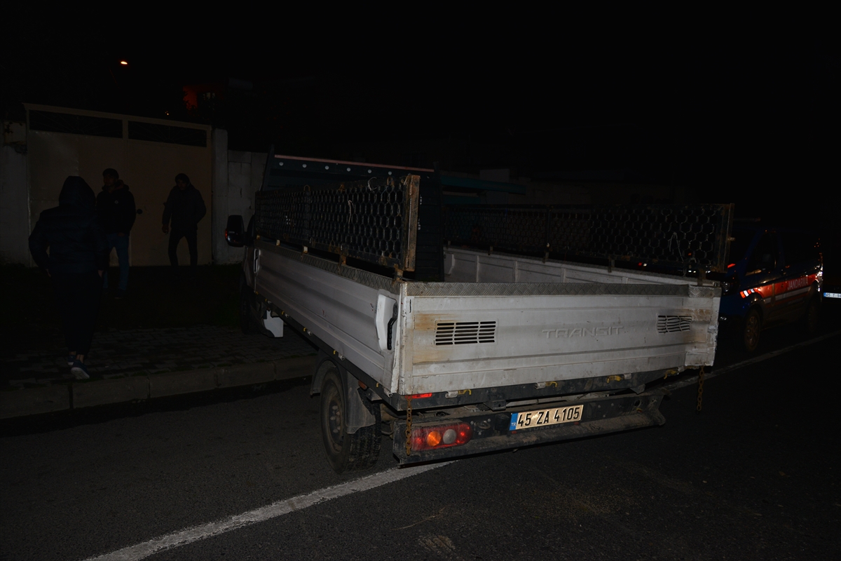 yolcu-otobusu-ile-kamyonet-carpisti-7-yarali-002.jpg