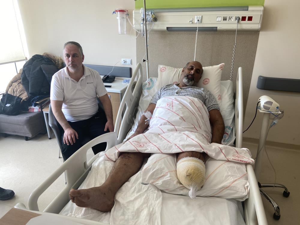 konyada-tedavi-altina-alinan-yarali-depremzede-o-anlari-anlatti-001.jpg