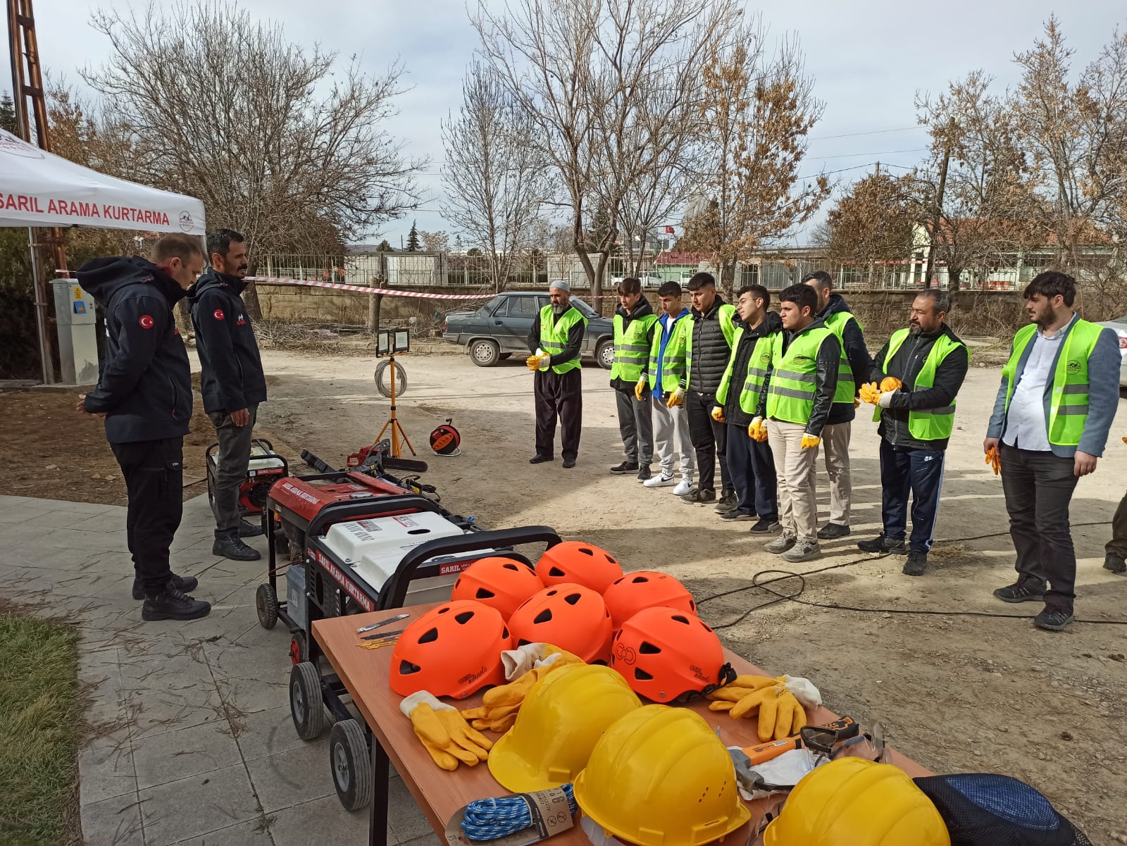 konyada-arama-kurtarma-gonulluleri-sertifikalarini-aldi-001.jpg