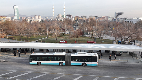 konya-kultur-park-otobus-duragi-002.jpg